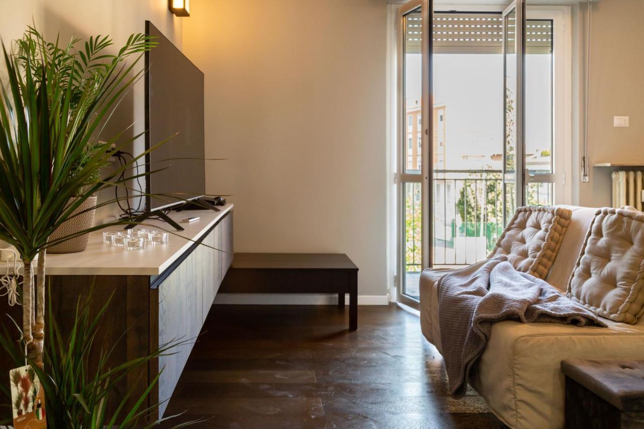 La Preziosa Apartment - By Host4U Pavia Eksteriør bilde