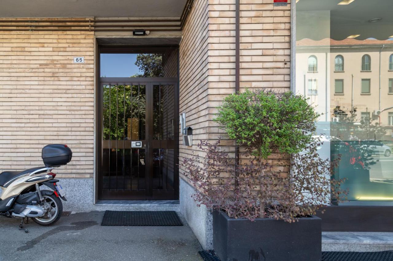 La Preziosa Apartment - By Host4U Pavia Eksteriør bilde